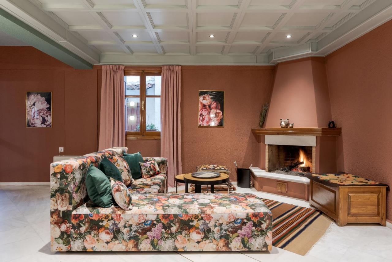 Paeonia Arachova Hotel Екстериор снимка